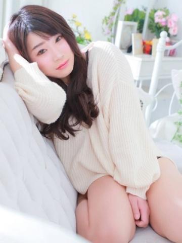 まひろ（21歳） デザインプリズム