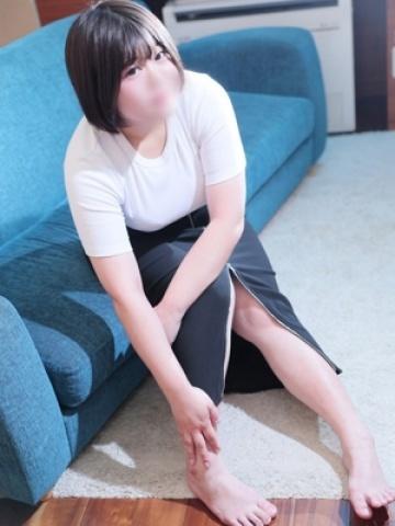 なこ（26歳） 素人妻御奉仕倶楽部Hip’s松戸店