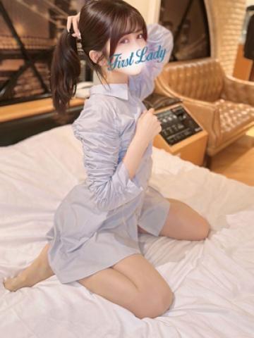 みれい（20歳） ファーストレディー