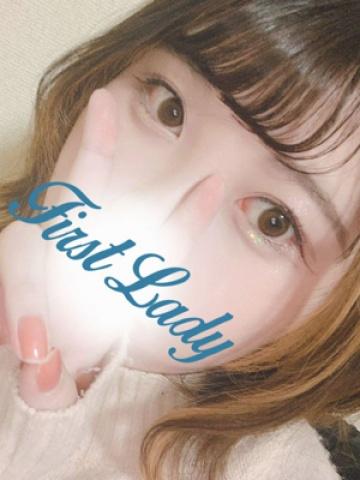 すず（24歳） ファーストレディー