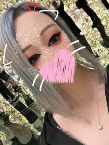 なな（20歳） 横浜デリヘル　ギャルの宅急便