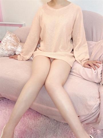 やよい☆清純ミニマム細身美女（28歳） SMILY