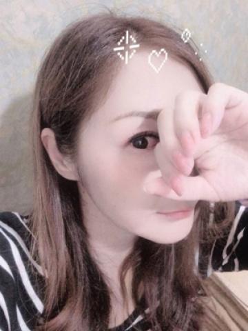 あきな（36歳） 素人妻御奉仕倶楽部Hip’s千葉栄町店