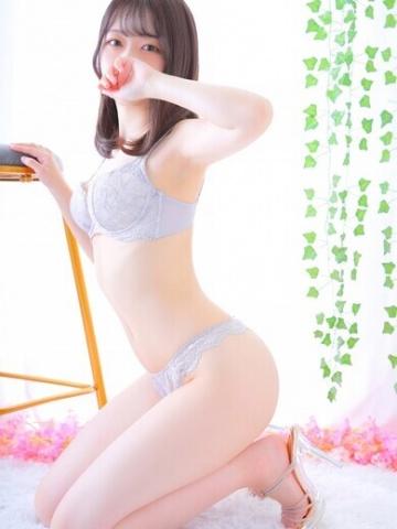霧島ゆな（22歳） メンズエステ錦糸町@彼女はエステシャン