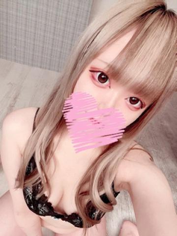 にいな（19歳） 横浜デリヘル　ギャルの宅急便