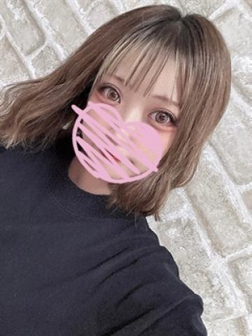 りお（20歳） 横浜デリヘル　ギャルの宅急便